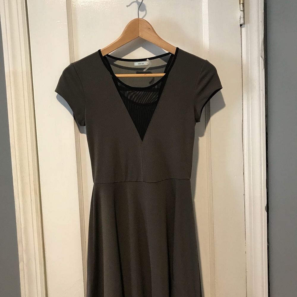 Cute OU Dress - Picture 2 of 2